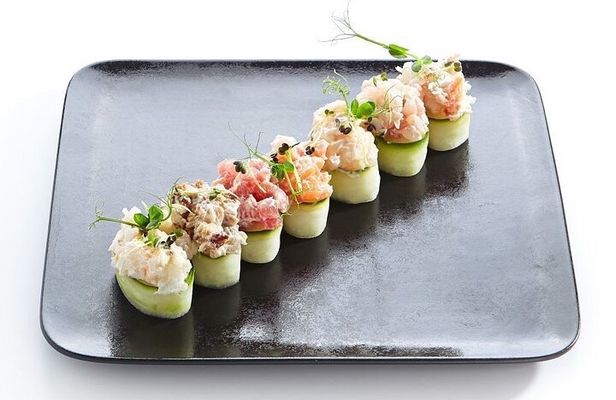 Sushi Making Experience in Shinjuku【Temaki】
