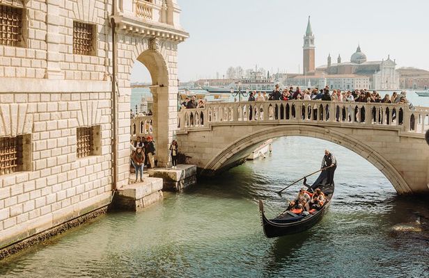 Venice In a Day: St Mark's, Doges Palace Gondola Ride & City Tour
