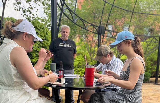 OMG in the CWE: Best of the Central West End Food + History Tour