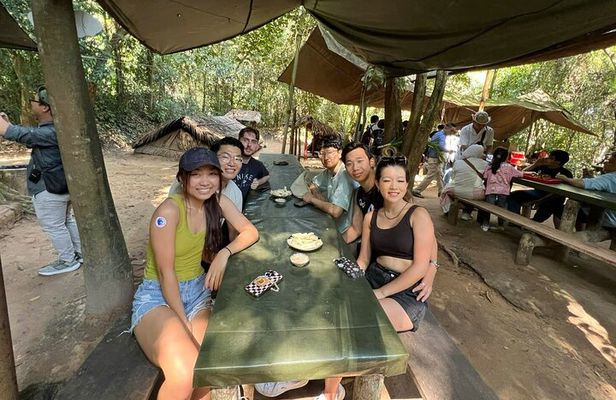 Full Day Cu Chi Tunnel and Mekong Delta Small Group with Lunch