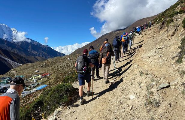 Everest Three Passes Trek 16 Days