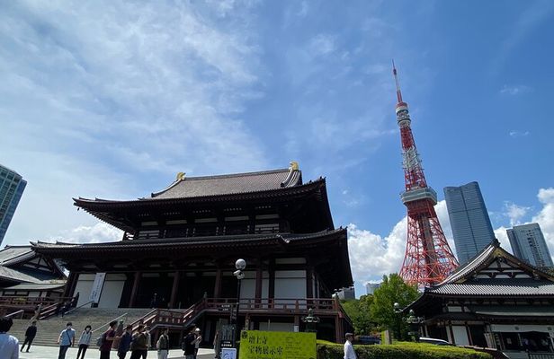 Tokyo Tower & Zojoji Temple Tour (Includes Tokyo Tower Ticket)