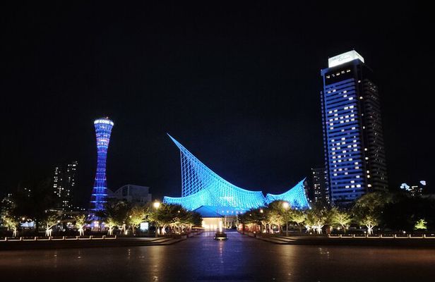 Kobe: Glamorous Harbor Lights & Tower Panorama