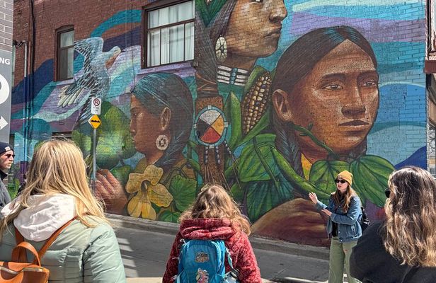 Toronto Street Art and Graffiti Walking Tour
