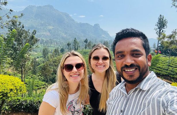 From Kandy to Nuwara Eliya Day Tour