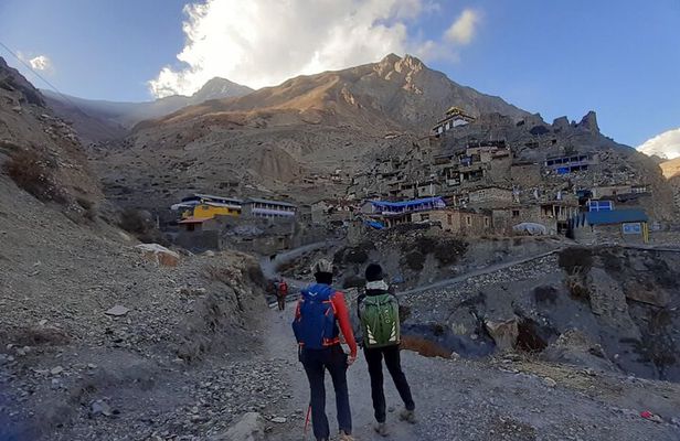 Nar Phu Valley Trek 10 Days