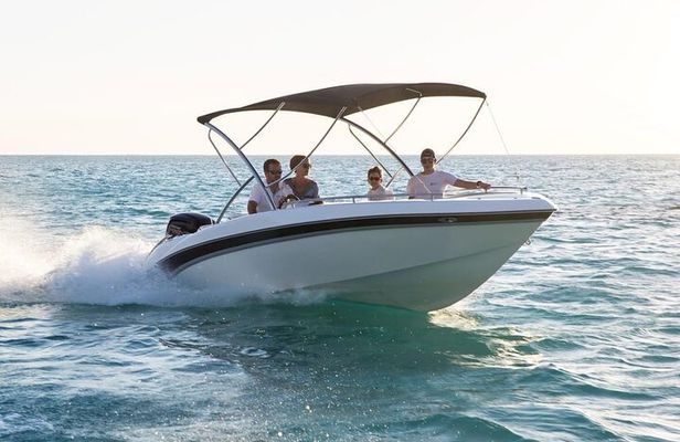 Mauritius Private Boat Tour with Skipper