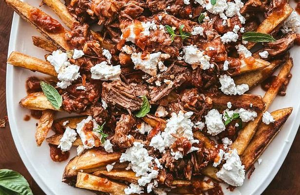 Eat Like a Local: Street Food Tour in Medellín’s Hidden Laureles