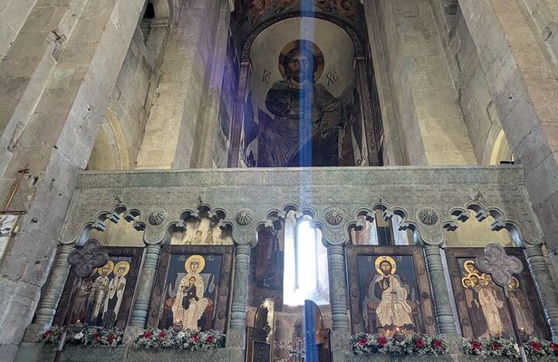 Private Mtskheta & Uplistsikhe Tour from Tbilisi 