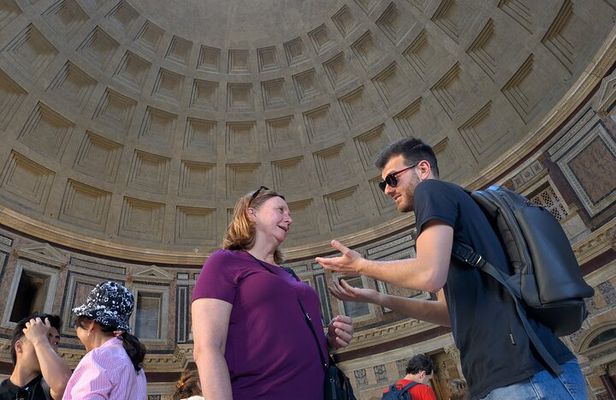 Rome: Exclusive Walking Tour Inside the Pantheon & More