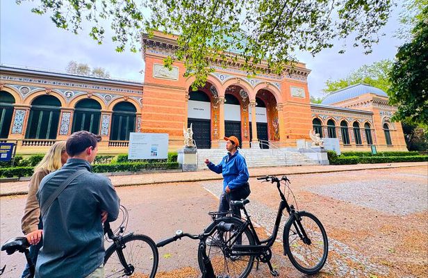 Madrid Bike Tour with Churros and Wine, Ham, and Cheese Upgrade