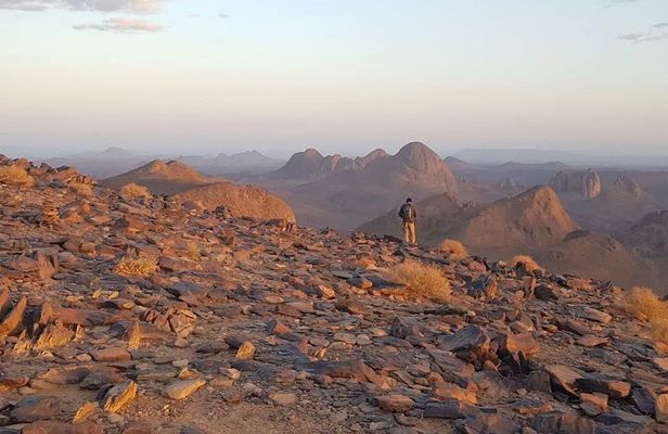 Tamanrasset Private 4x4 tour in the heart of Hoggar and Assekrem