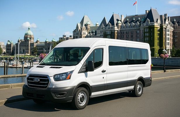 Victoria City and Butchart Gardens Private Tour