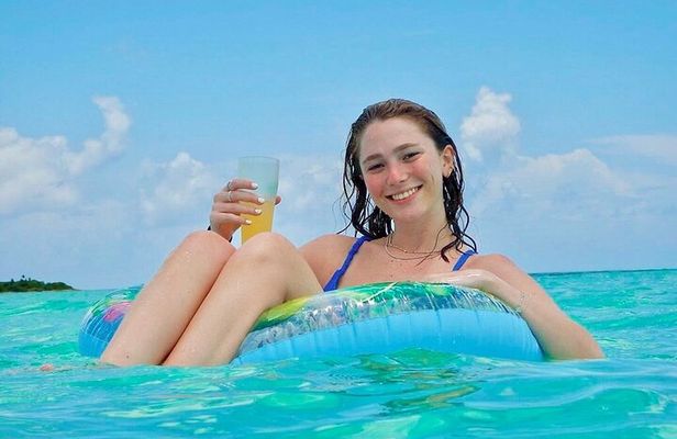 Catamaran Excursion + Open bar + Snorkeling at El Cielo