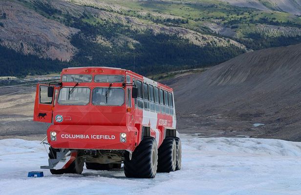 Shuttle from Calgary Canmore Banff to Columbia Icefield