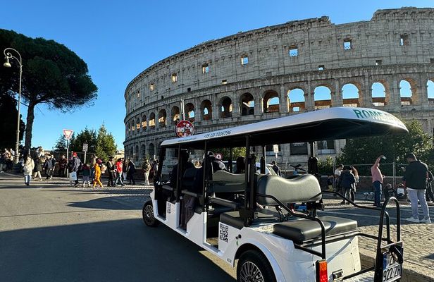 Private Tour of Rome by Golf Cart and Tasting of Typical Dishes