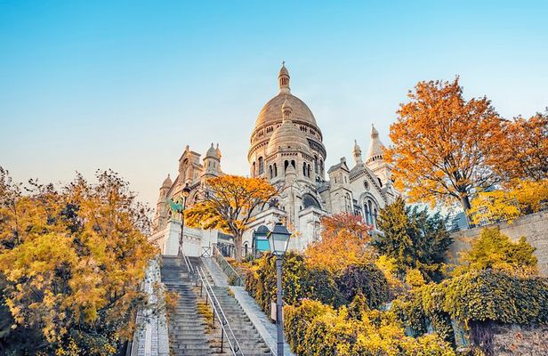 Hidden Quarters of Paris: Choose Your Neighborhood + Photoshoot