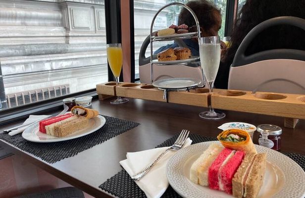 Royal Windsor Afternoon Tea Bus Tour