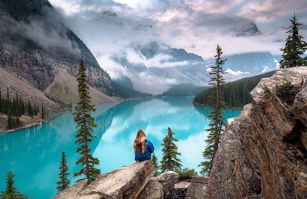 Lake Louise,Moraine Lake, Emerald Lake & Peyto Lake 4 Lakes Tour