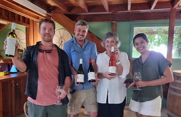 Hunter Valley Full Day Wine, Cheese and Chocolate Tour