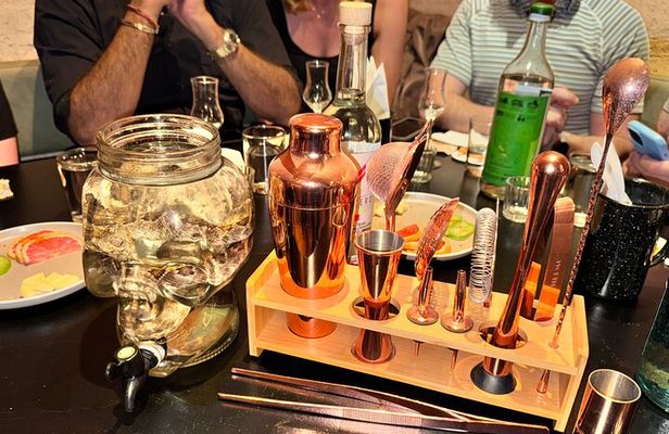 Authentic Mexican Spirits & Cocktails: Tasting & Mixology