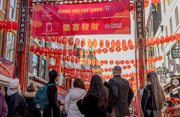 London Food Walking Tour: Taste Your Way Through Soho & Chinatown