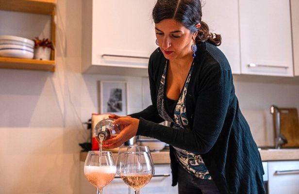 Private Venice Cooking Class and Market Tour with Fun Local Laura