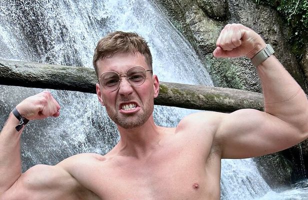 From Hanoi: 2-day Ha Giang Loop Tour with Local Easy Rider