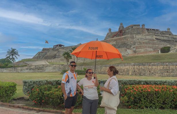 Cartagena: San Felipe Castle and San Diego Tour with Tickets