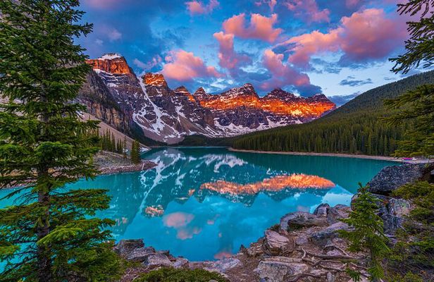 Moraine Lake Sunrise Magic Premium Tour from Canmore Banff