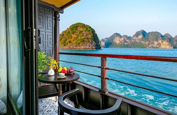 9 Days Private Luxury Honeymoon Tour in Vietnam from Hanoi-Saigon