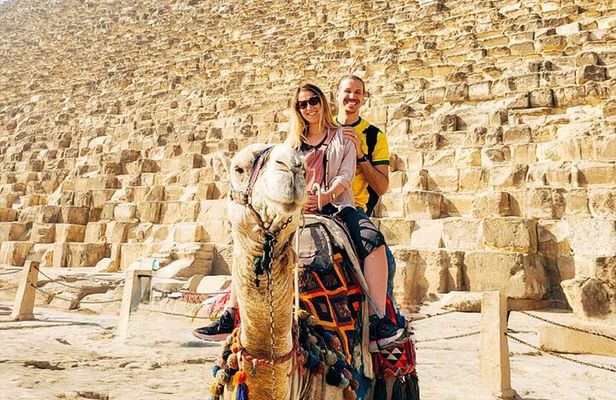 Tour to Giza Pyramids and the Grand Egyptian Museum