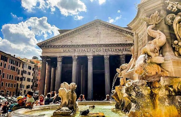 Pantheon & Hidden Gems of the City Center Small-Group Tour