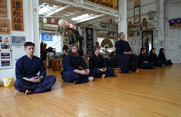 Samurai Training Experience KENDO in Osaka