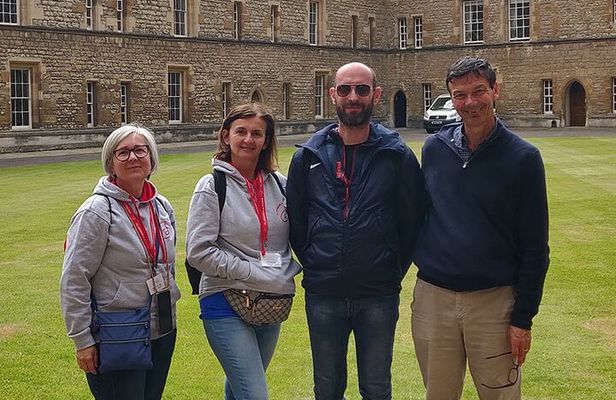 Private Walking Tour of Oxford: Explore History and Colleges