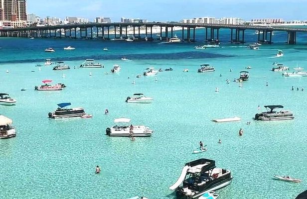 Private Captained Pontoon to Crab Island in Destin