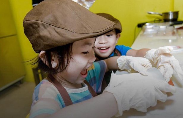 Premium Bean-to-Bar Chocolate Workshop in Ho Chi Minh City