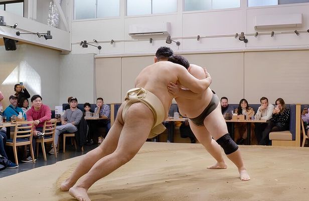  the SUMO show (without meal)