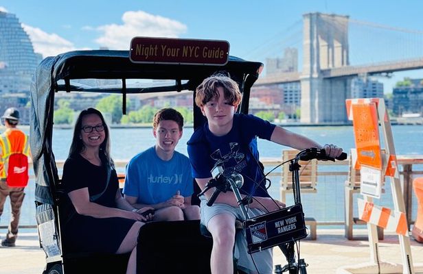 New York City Pedicab Tour of Landmarks And Hidden Gems