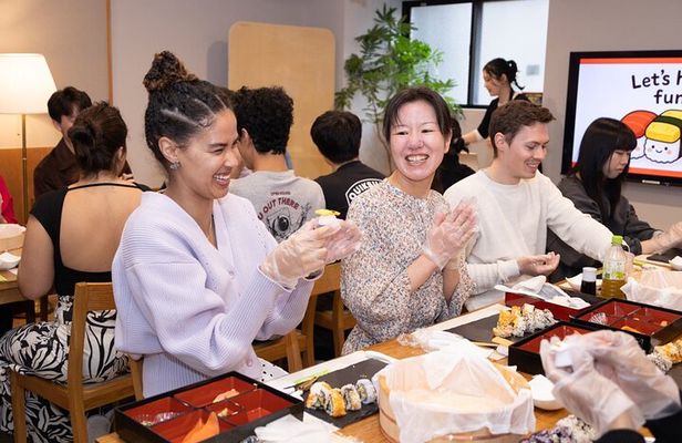 Best Sushi Making Class in Tokyo: Sushi Making Class Shibuya