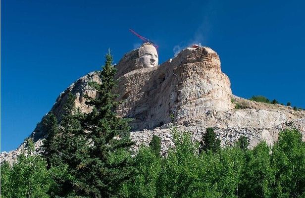 Mt Rushmore, Crazy Horse and Custer State Park Wildlife Loop Tour
