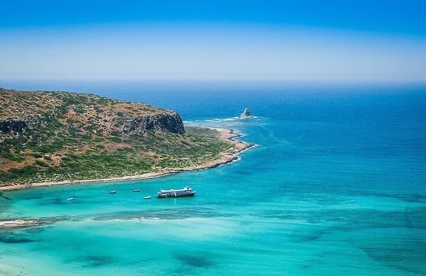 Balos Lagoon Private Tour with Wine Tasting and Seafood Lunch