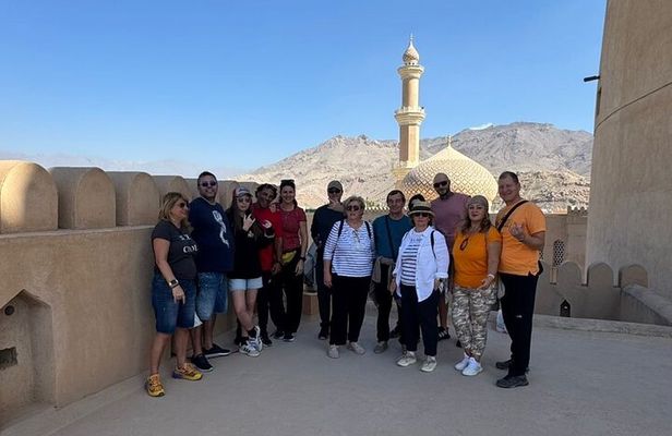 Sharing Tour to Nizwa, Al Hamra and Misfah Al Arbyeen