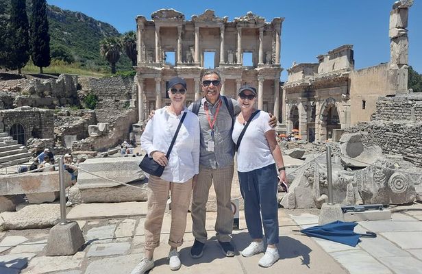 SKIP-THE-LINE: Ephesus & Virgin Mary's House Small-Group Tour