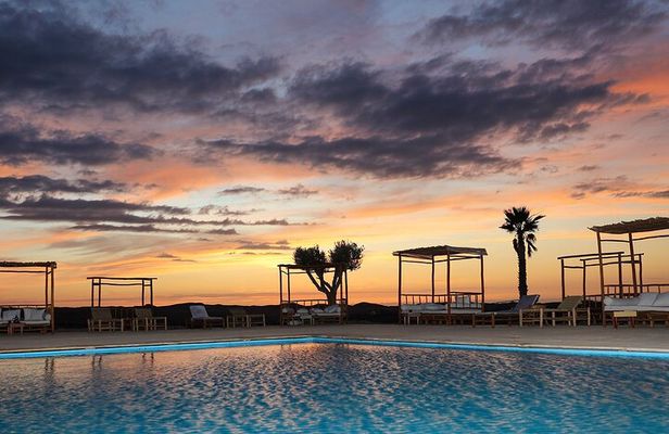 Luxury Agafay Experience: Pool, Camel or Quad, Lunch, Dinner Show