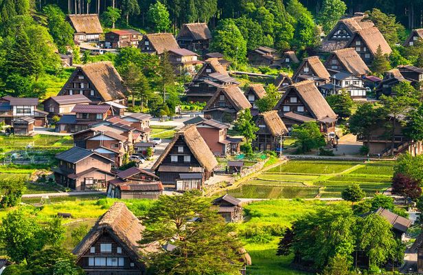 One-Way Bus Ticket: Takayama to Kanazawa via UNESCO Shirakawa-go