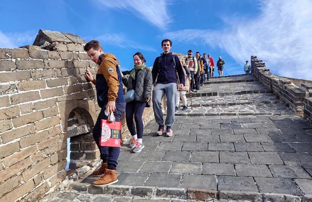 Beijing: self-guided group hiking at Jinshanling Great Wall