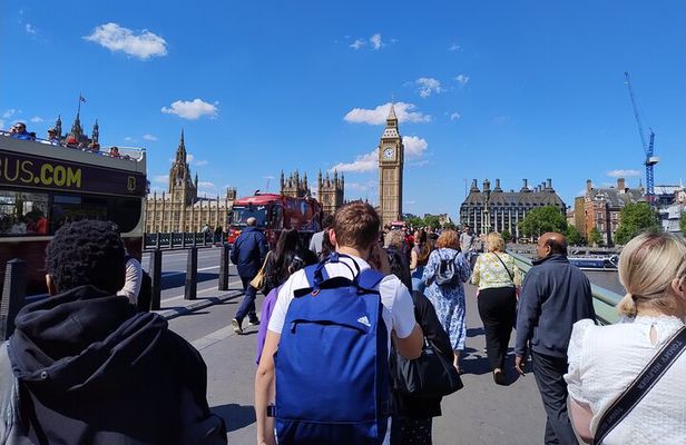 Welcome to London Hike: Get Active, See Everything, Go to the Pub