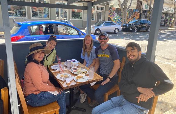 Cultura y Comida: Mission District Food & Culture Tour