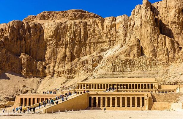 Hurghada to Luxor Valley of Kings Day Trip
